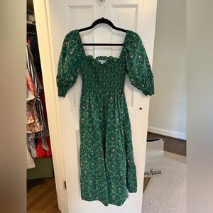 Hill House Nesli dress emerald trellis xs
